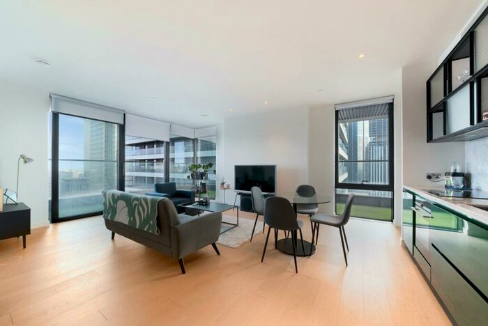 2 Bedroom Apartment To Rent In Hobart Building, Wardian, Canary Wharf, London, E14