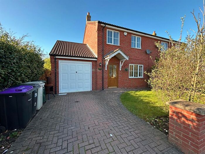 3 Bedroom Semi-Detached House To Rent In Mount Pleasant, Louth, LN11