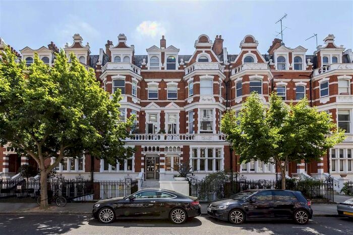 1 Bedroom Flat To Rent In Bolton Gardens, London, SW5