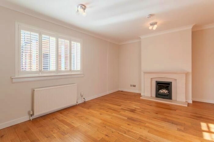 2 Bedroom Villa To Rent In South Gyle Wynd, South Gyle, Edinburgh, EH12