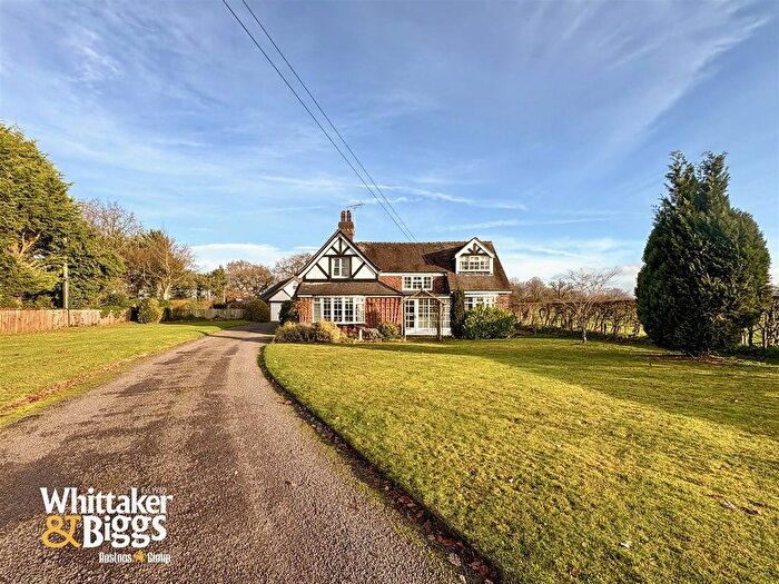 5 Bedroom Detached House For Sale In Holmes Chapel Road, Davenport, Congleton, CW12