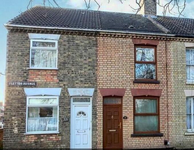 3 Bedroom Property To Rent In Fletton Avenue, Peterborough, PE2