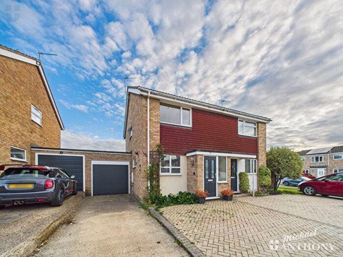 2 Bedroom Semi Detached House For Sale In Charmfield Road, Aylesbury, Buckinghamshire, HP21