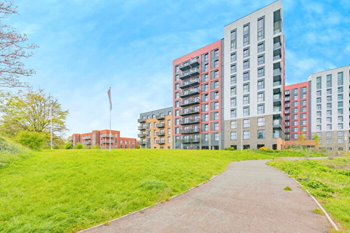 2 Bedroom Apartment For Sale In Television House, Meridian Way, Southampton, SO14