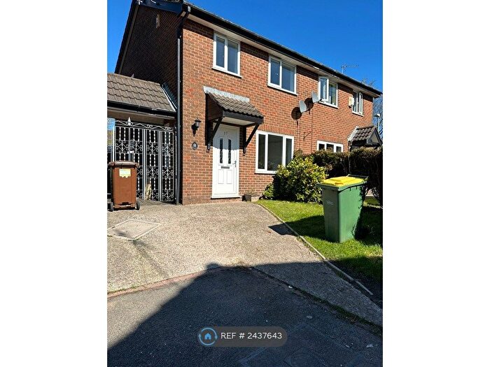3 Bedroom Semi-Detached House To Rent In Crofters Green, Preston, PR1