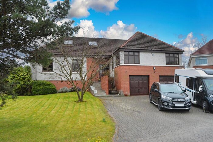 5 Bedroom Detached House For Sale In Stirling Road, Larbert, FK5