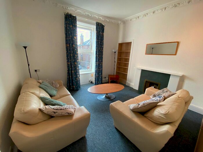 2 Bedroom Flat To Rent In Blackness Road, West End, Dundee, DD2