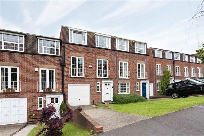 4 Bedroom Property To Rent In Newstead Way, Wimbledon, SW19