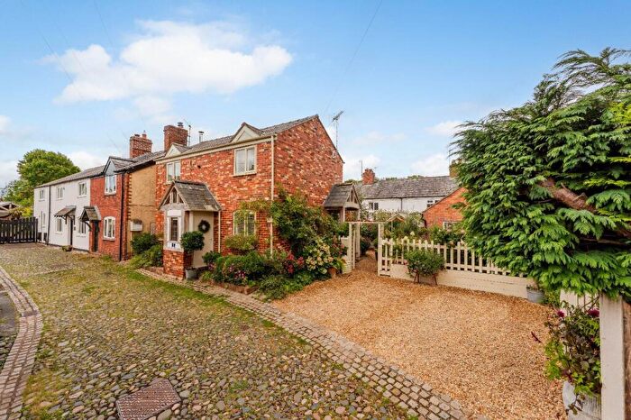 2 Bedroom Detached House For Sale In Detached, Enchanting Cottage In Weaverham, CW8