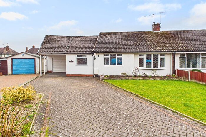 3 Bedroom Semi-Detached Bungalow For Sale In Cedar Close, Stourbridge, DY8