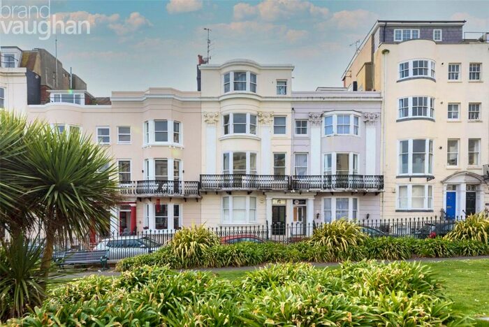 1 Bedroom Flat To Rent In New Steine, Brighton, BN2