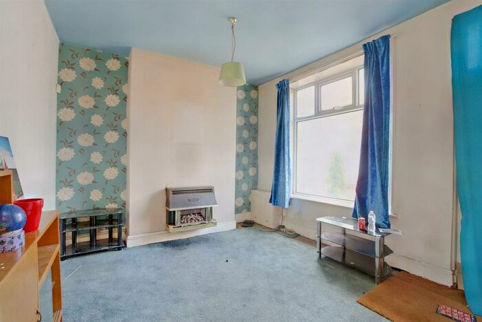 3 Bedroom End Of Terrace House For Sale In Clover Hill Road, Nelson, BB9