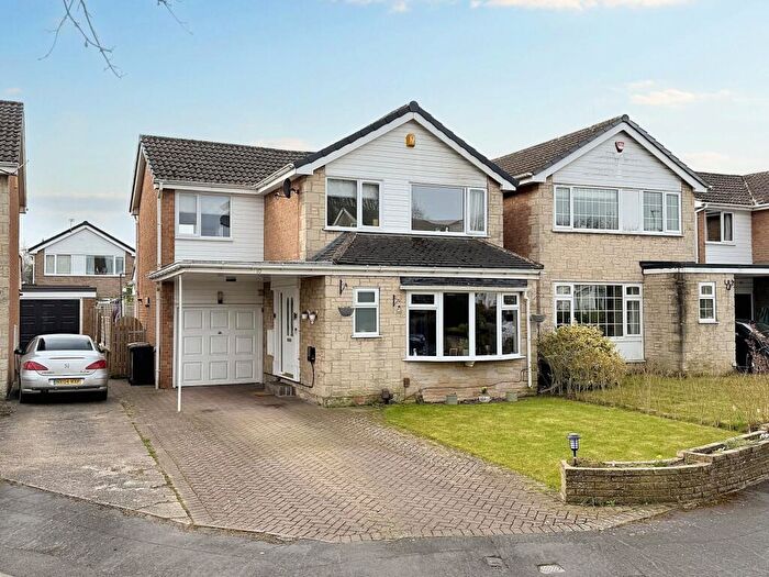 4 Bedroom Detached House For Sale In Byland Mews, Knaresborough, HG5