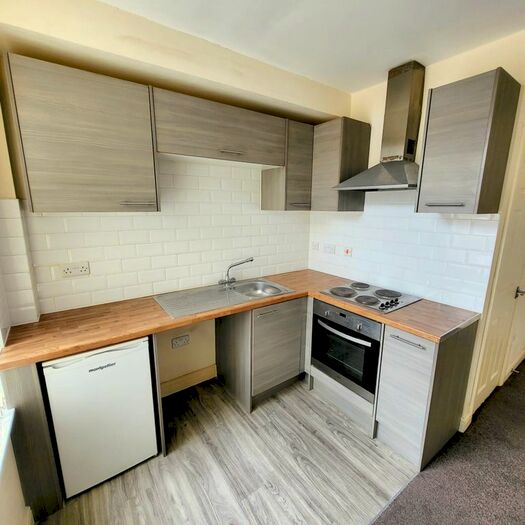 Studio To Rent In Flat, York House, Cleveland Street, DN1