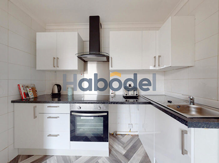 2 Bedroom Flat To Rent In Coltman Street, Sculcoates, Hull, HU3