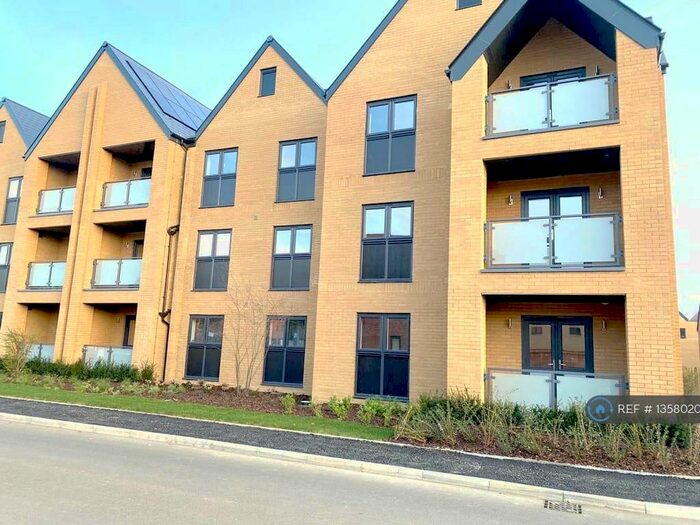 2 Bedroom Flat To Rent In Eden Road, Maidstone, ME17