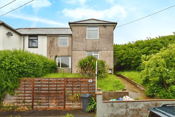 3 Bedroom Semi-Detached House For Sale In Maen Ganol, Trelewis, Treharris, CF46