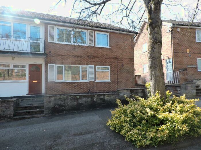2 Bedroom Flat To Rent In Clumber Court, Clumber Crescent South, The Park, Nottingham, NG7