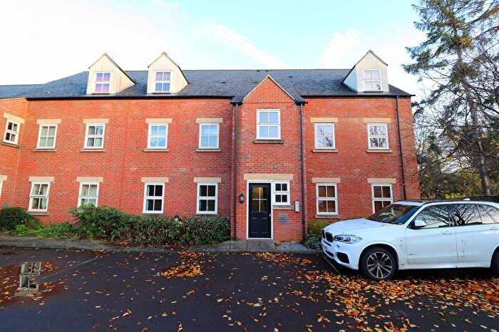 2 Bedroom Apartment To Rent In Farm Street, Gloucester, GL1