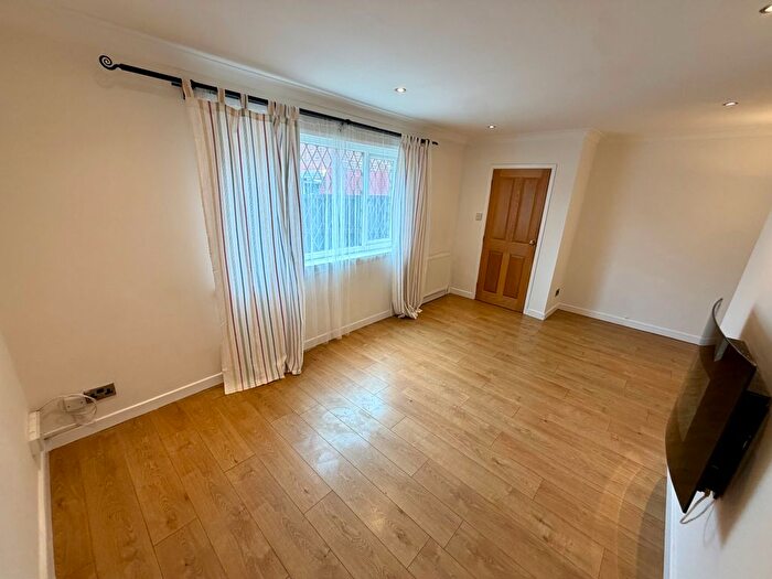 3 Bedroom Semi-Detached House To Rent In Seacombe Avenue, Manchester, M14