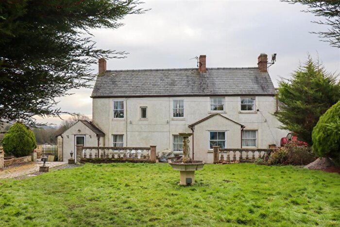 3 Bedroom Detached House For Sale In Mount Skippett, Ramsden, OX7