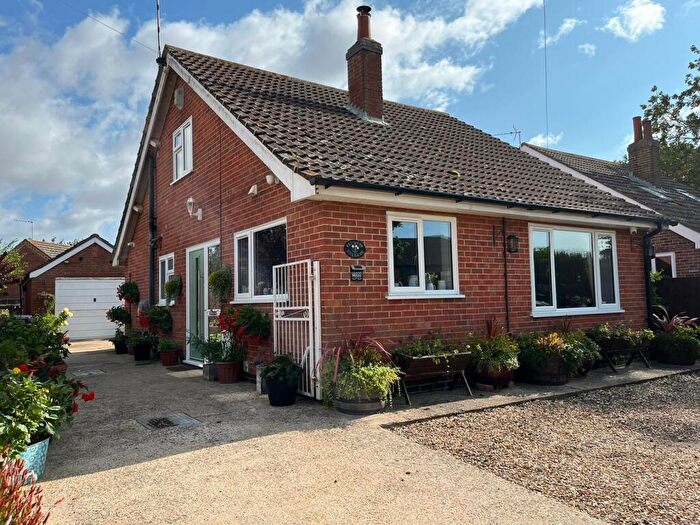 3 Bedroom Detached Bungalow For Sale In St. Michaels Lane, Wainfleet St. Mary, Skegness, PE24