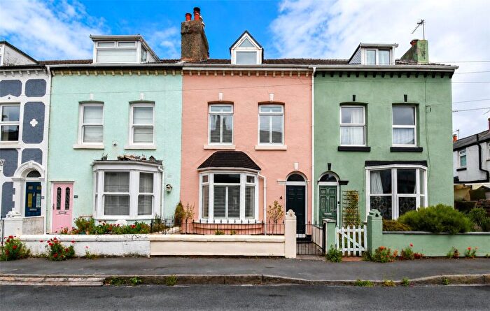 4 Bedroom Terraced House For Sale In Lake Road, Hoylake, Wirral, CH47