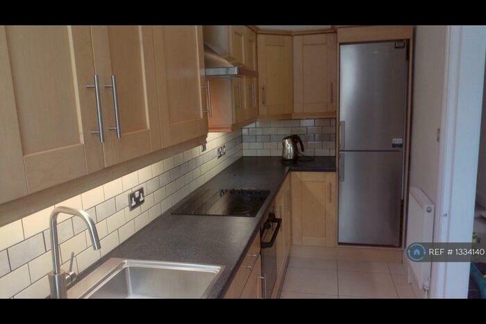 2 Bedroom Flat To Rent In Mapperley Park Drive, Nottingham, NG3