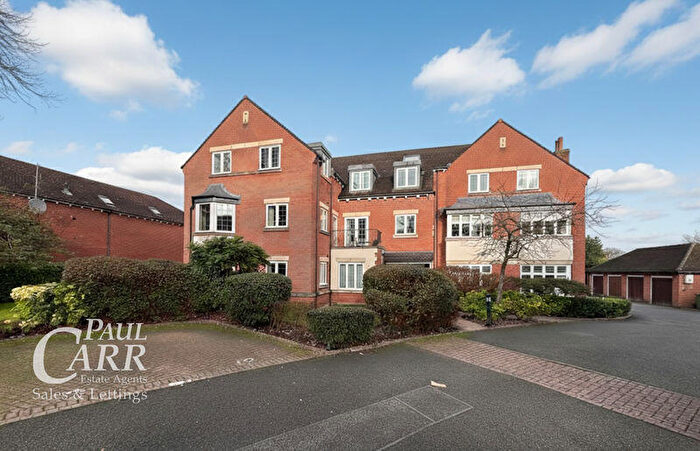 3 Bedroom Flat For Sale In Hanson Mansions, Four Oaks Road, Sutton Coldfield, B74