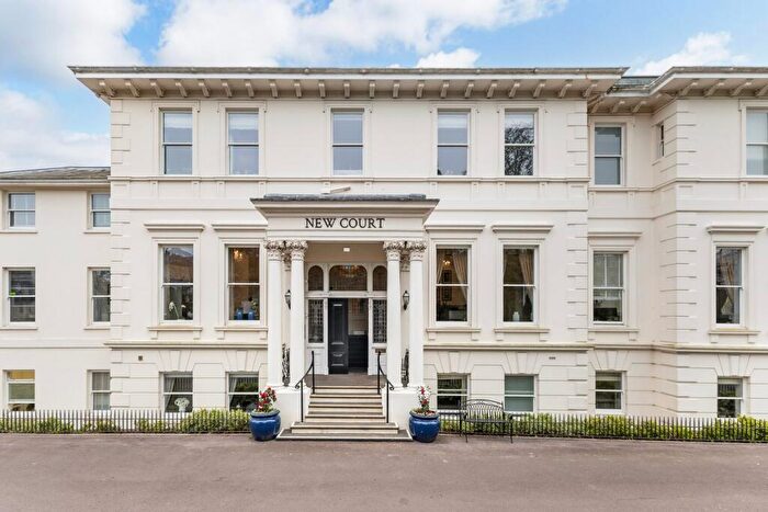 1 Bedroom Retirement Property For Sale In Lansdown Road, Cheltenham, GL50