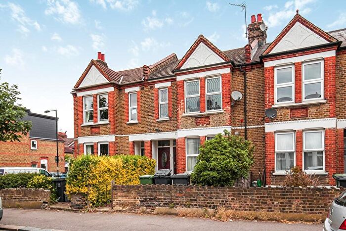 2 Bedroom Apartment To Rent In George Lane, London, SE13