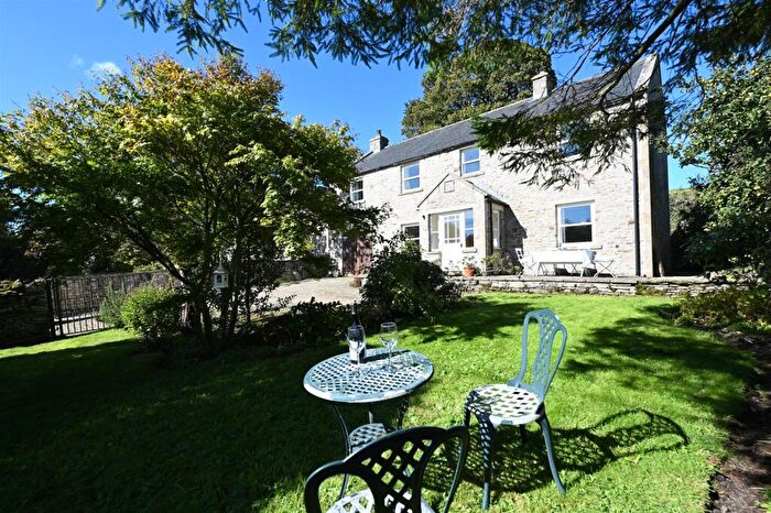 4 Bedroom Detached House For Sale In Marrick, Richmond, DL11