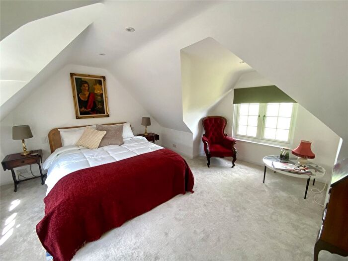 5 Bedroom Detached House To Rent In Stone, Tenterden, Kent, TN30