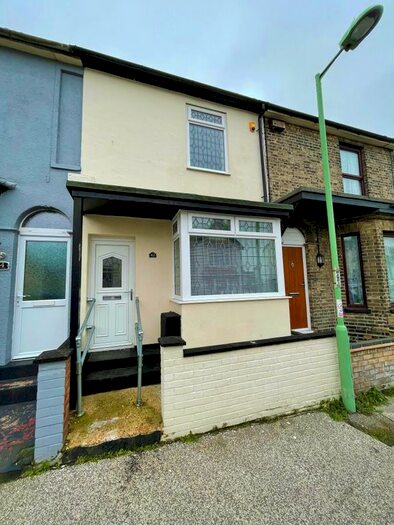 3 Bedroom Property To Rent In Queens Road, Lowestoft NR32