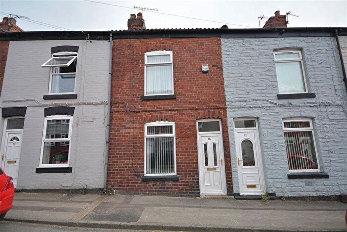 2 Bedroom Terraced House To Rent In Stanley Street, Featherstone, WF7