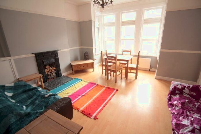 1 Bedroom Flat To Rent In Morden Road, Newport, Gwent, NP19