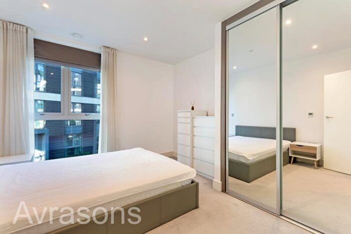 2 Bedroom Apartment To Rent In York Road, Battersea, SW11