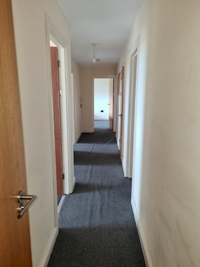 3 Bedroom Flat To Rent In Candia Tower Jason Street, Liverpool, L5