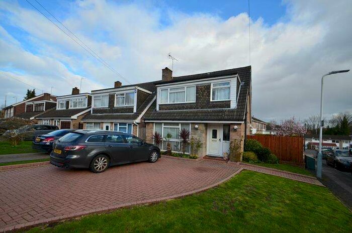 3 Bedroom Detached House To Rent In The Drive, Northwood, HA6