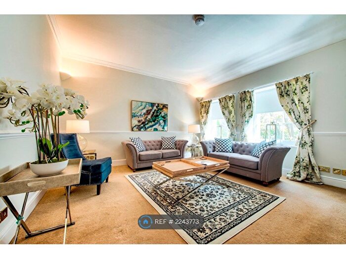 3 Bedroom Flat To Rent In Northumberland Street South West Lane, Edinburgh, EH3