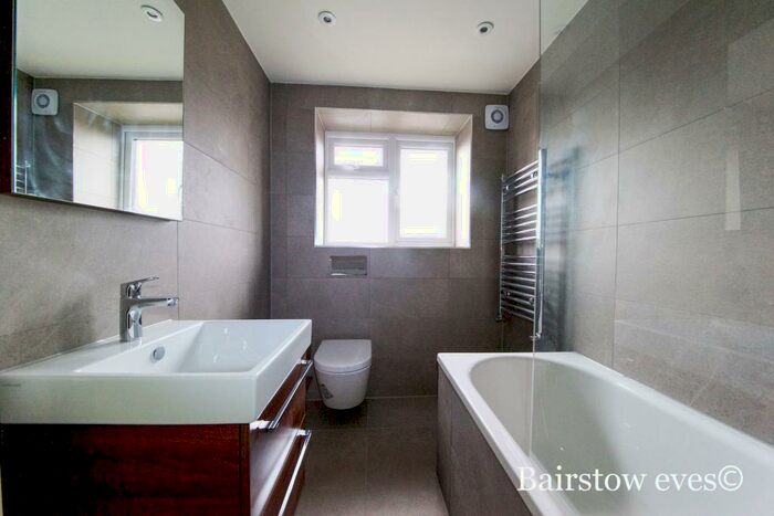 2 Bedroom Maisonette To Rent In Mortham Street, Stratford, E15