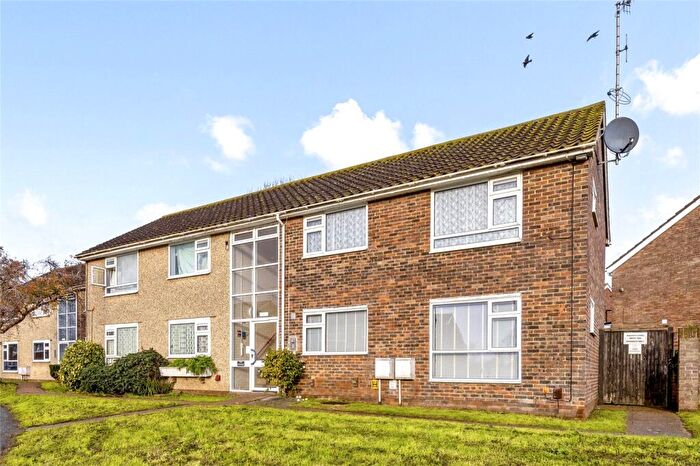 1 Bedroom Flat For Sale In Sylvan Road, Sompting, Lancing, West Sussex, BN15