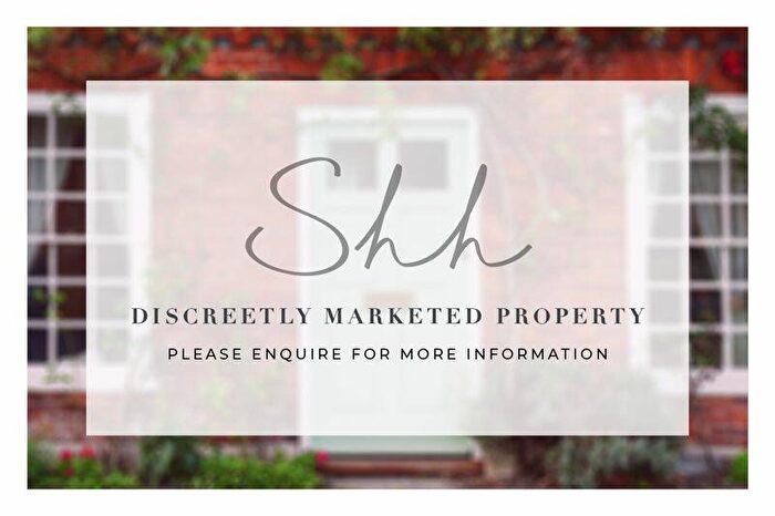 4 Bedroom Detached House For Sale In Studham, Bedfordshire, LU6