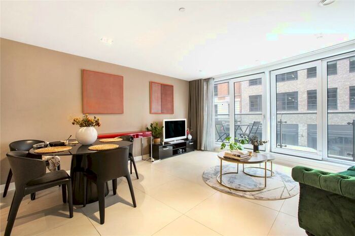 2 Bedroom Apartment To Rent In Bezier Apartments, City Road, London, EC1Y