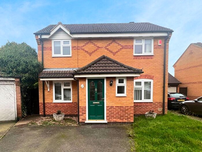 3 Bedroom Detached House To Rent In Norman Court, Oadby, LE2