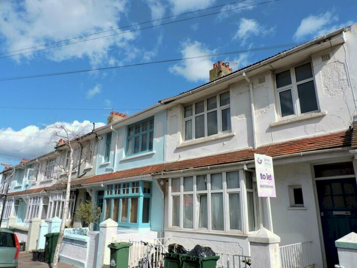 4 Bedroom Maisonette To Rent In Princes Terrace, Upper Maisonette, Brighton, BN2