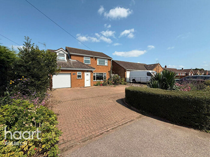 5 Bedroom Detached House For Sale In Leverington Common, Leverington, PE13
