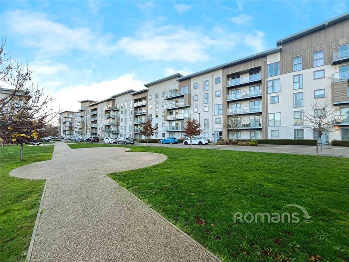 1 Bedroom Flat For Sale In Wallingford Way, Maidenhead, Berkshire, SL6