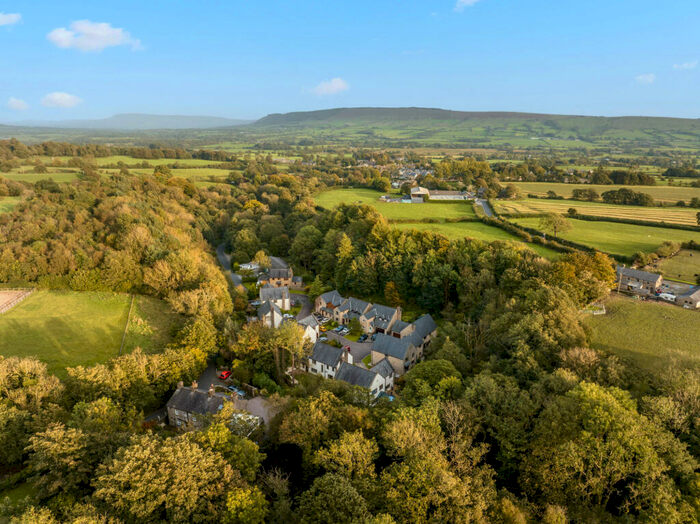 4 Bedroom Detached House For Sale In Tweedys Court, Chipping, PR3