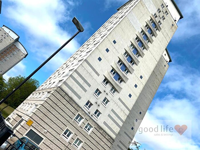 1 Bedroom Flat For Sale In Altrincham Tower, Lakeside, Sunderland, SR3